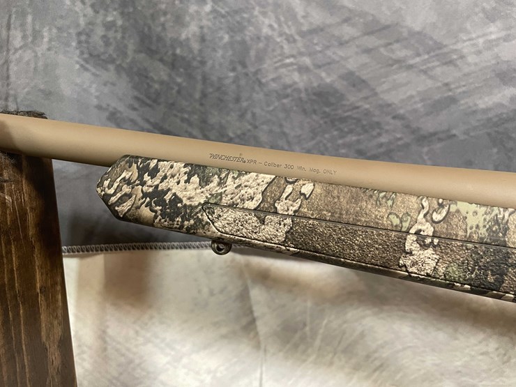 #4456-•-winchester-xpr-300-win-mag-bolt-action-rifle,-sn:-pt09578yw357-image-19