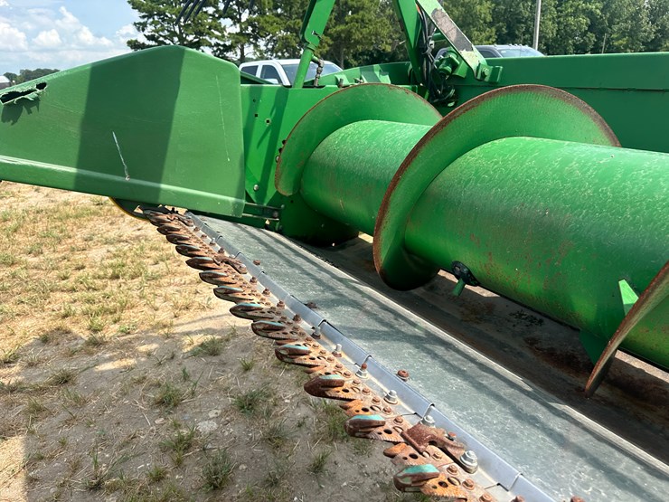 2004-john-deere-635f-image-31