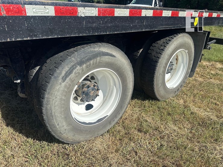 2019-international-workstar-7400-image-11