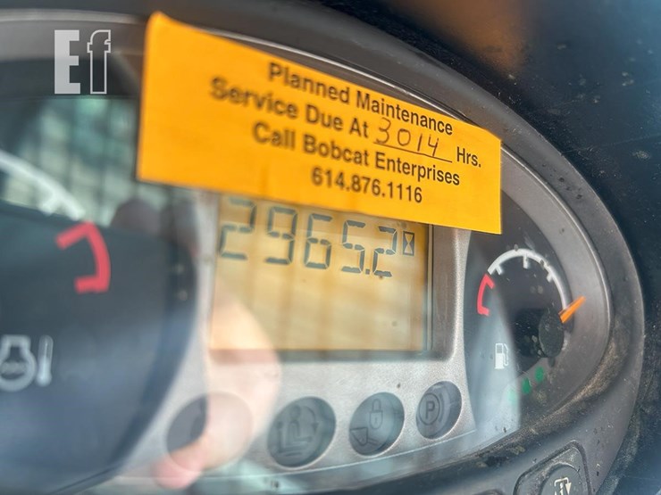 2019-bobcat-s850-image-11