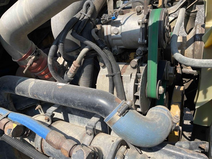 2004-kenworth-t300-single-axle-dump-truck-image-36