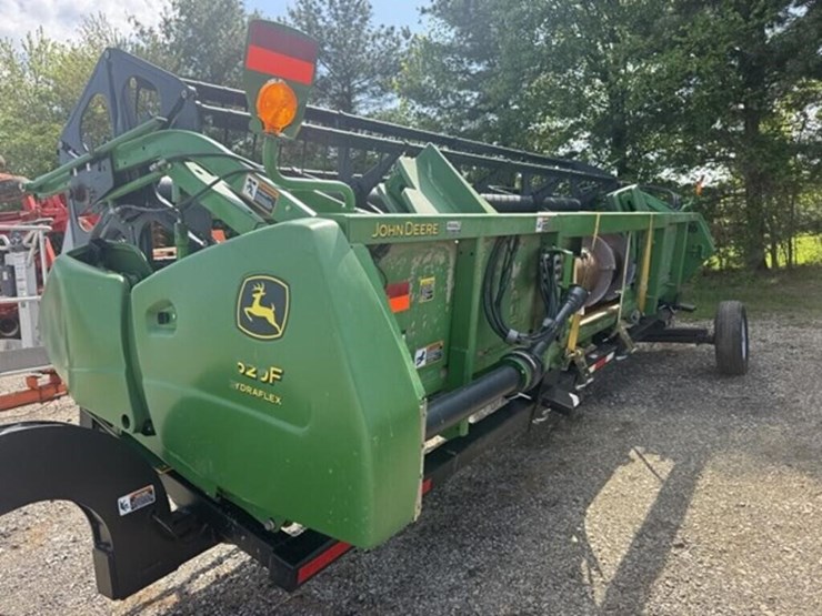 2005-john-deere-620f-image-10