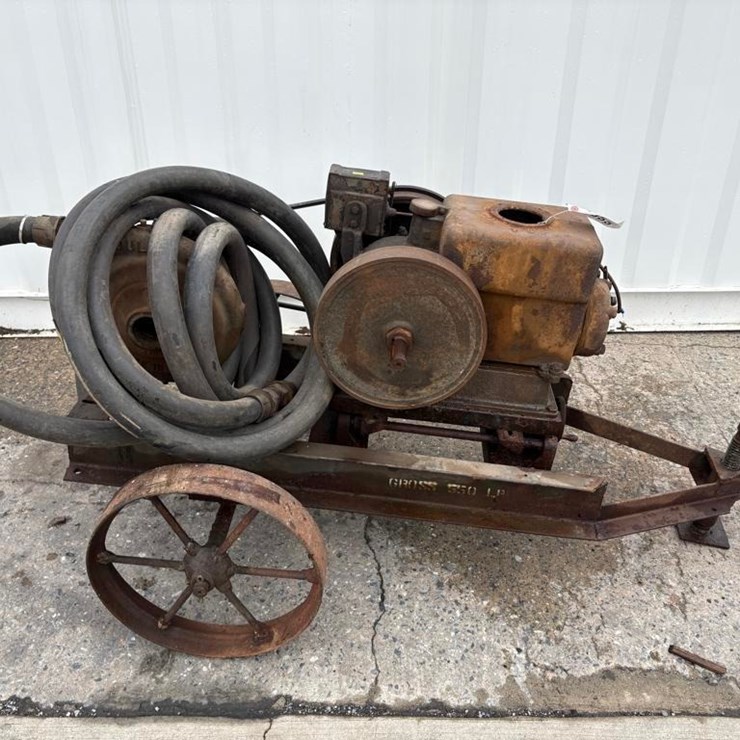 Cushman  1 1/2 HP w/Pump
