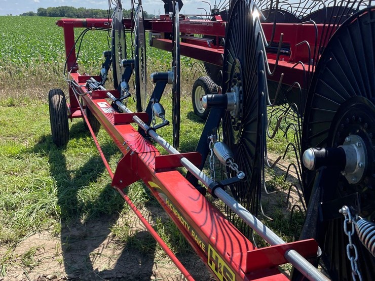 2023-h&s-14-wheel-v-rake-1-owner-image-26