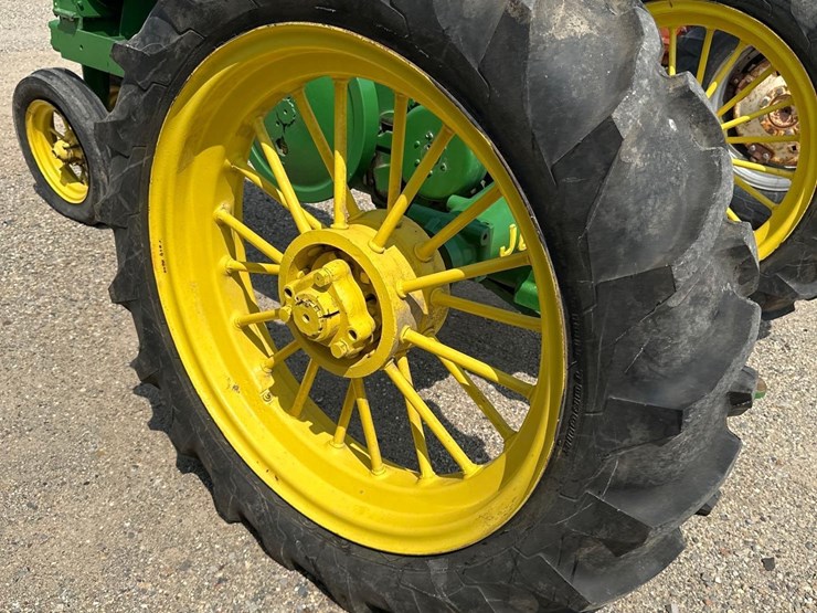 john-deere-a-image-9