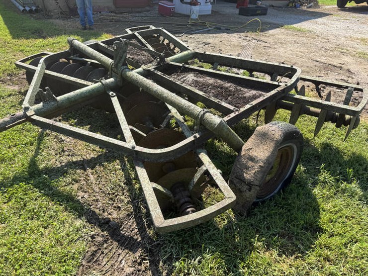 john-deere-10-image-3