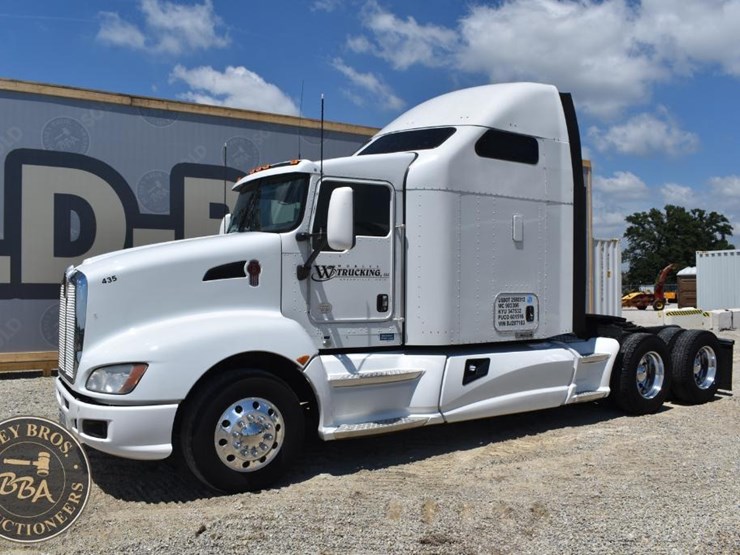 2011-kenworth-t660-image-7