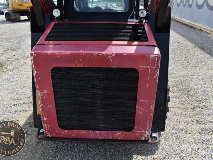 2017-takeuchi-ts50v-image-27