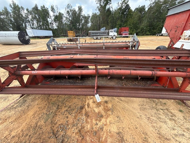 massey-ferguson-12-image-6