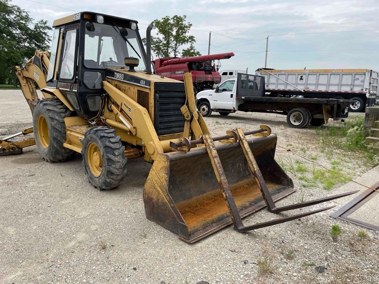 caterpillar-416b-image-41