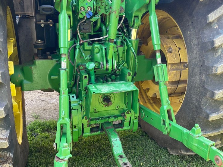 2014-john-deere-6210r-image-30
