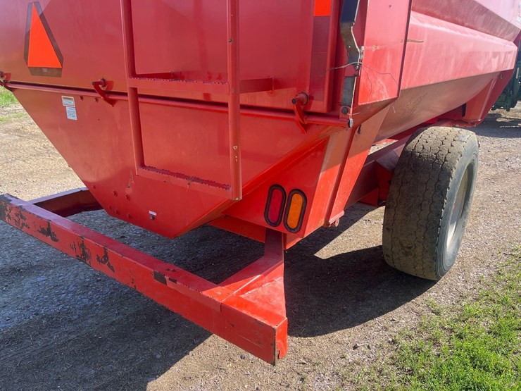 2016-kuhn-knight-ra142-image-15