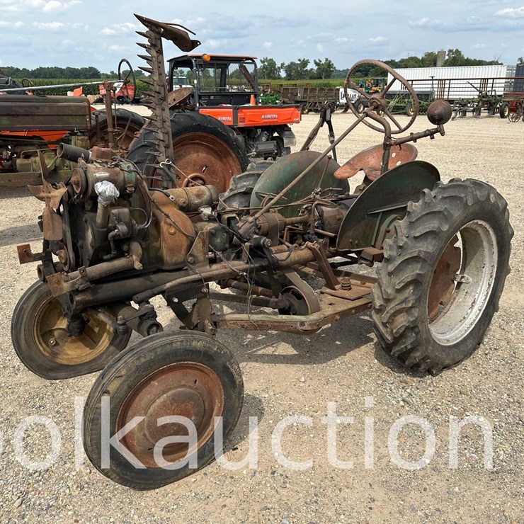 JOHN DEERE LA