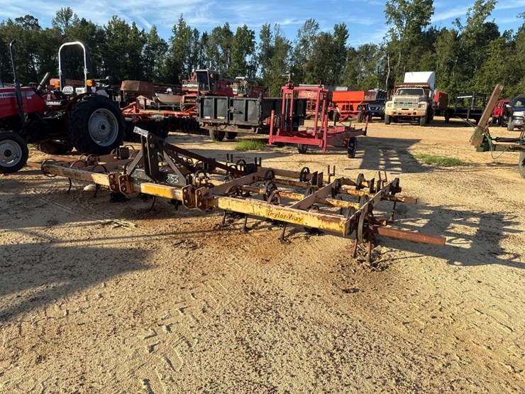 255---taylor-way-14'-field-cultivator-image-2