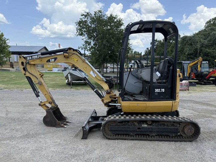 caterpillar-302.7d-image-5