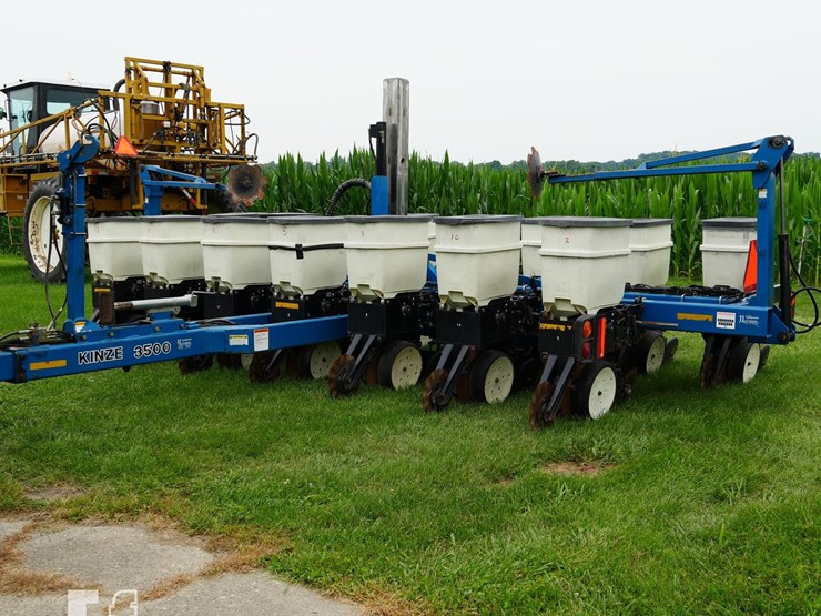 kinze-3500-image-1