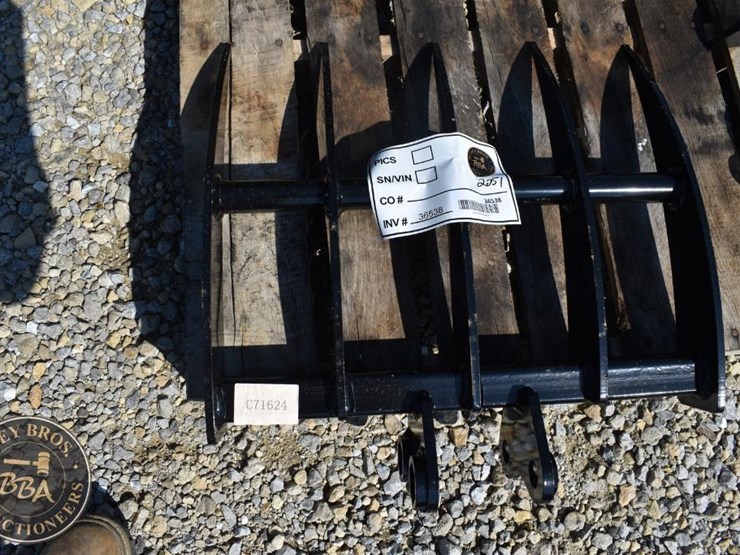 rake,-root-future-excavator-root-rake-36538-image-2