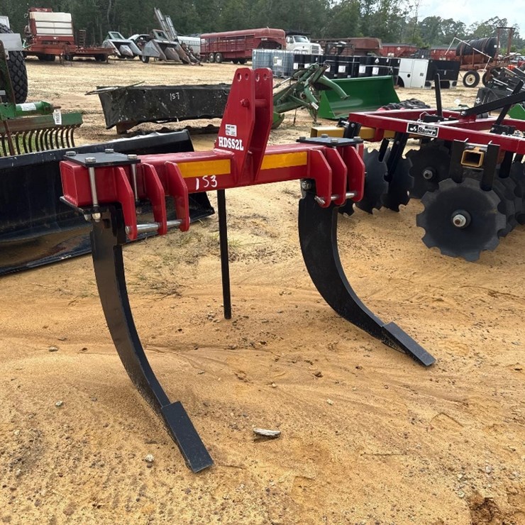153 - DIRT DOG HD552L SUB SOILER