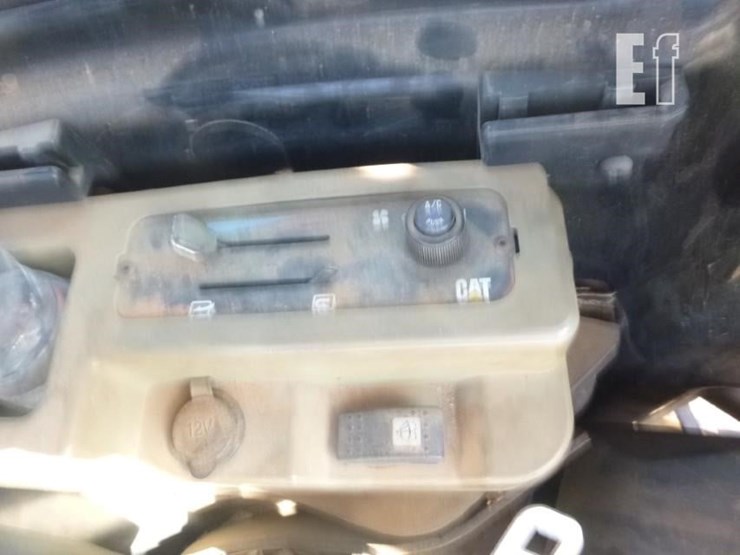 2012-caterpillar-303.5d-cr-image-11