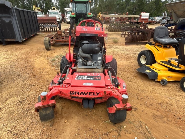 140---gravely-prostance-48"-mower-image-8