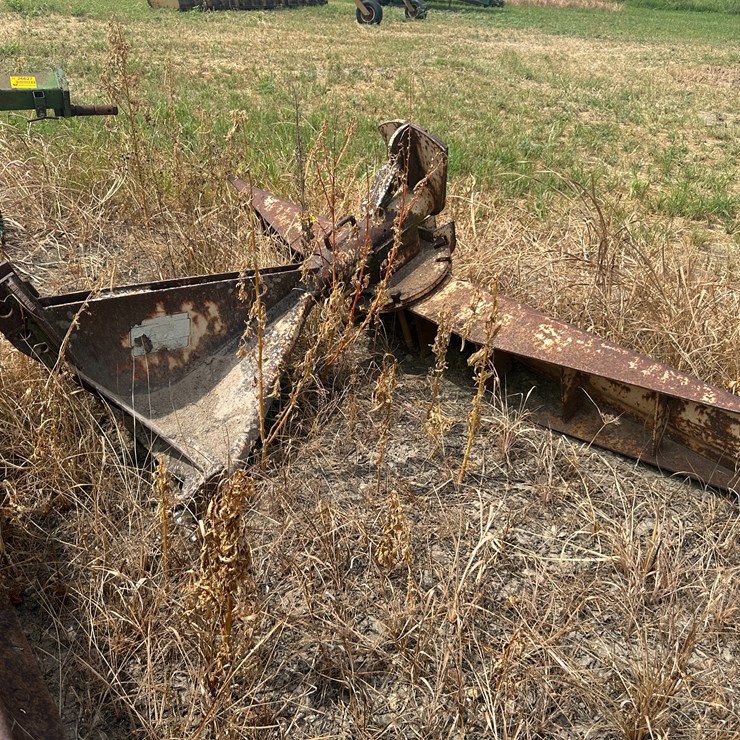 #26628 • 8' Levee Butt Blade