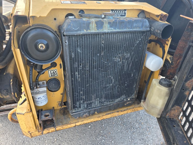 new-holland-lx665-turbo-image-52