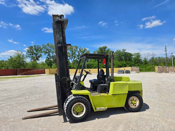 #16610-•-clark-c500y165d-diesel-forklift-image-9