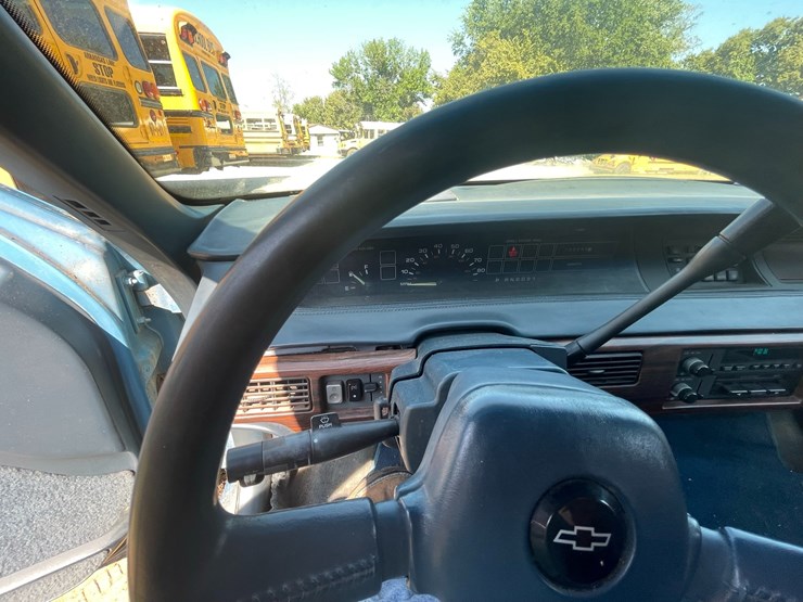 #1474-•-1992-chevrolet-lumina-sedan-2g1wl54t6n9202754-image-25