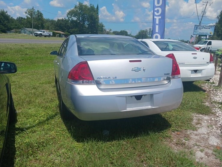 2009-chevrolet-impala-ls-image-5