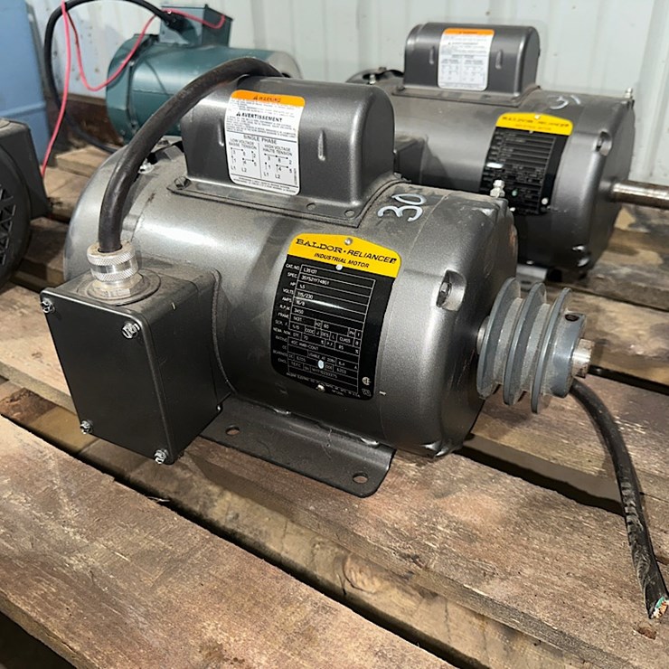 BALDOR RELIANCE 1.5HP ELECTRIC MOTOR