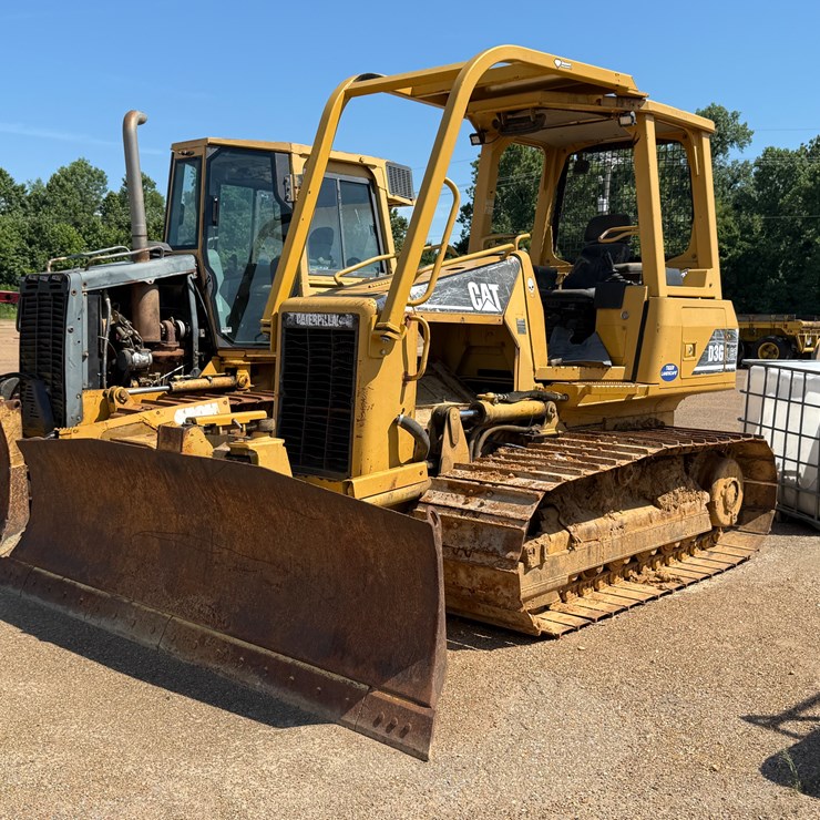 CATERPILLAR D3G LGP