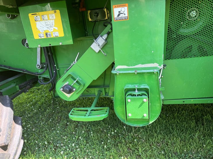 2010-john-deere-2010-image-21
