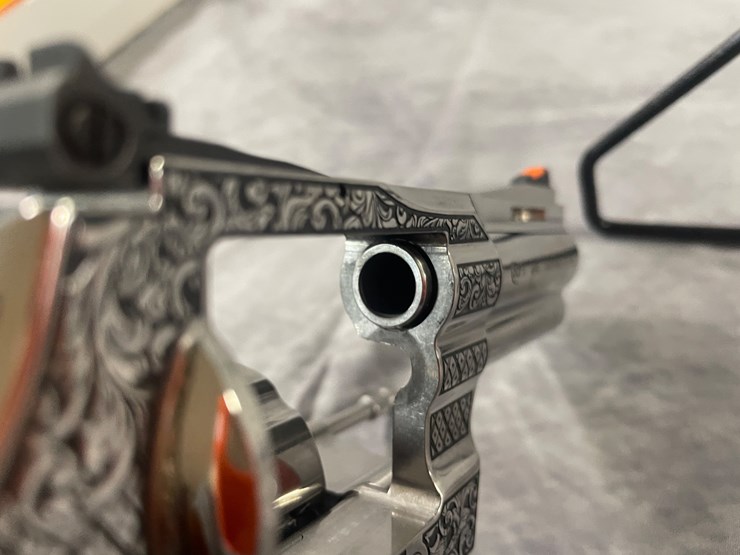 #4355-•-colt-python-357-mag-revolver,-sn:-py360055-image-18