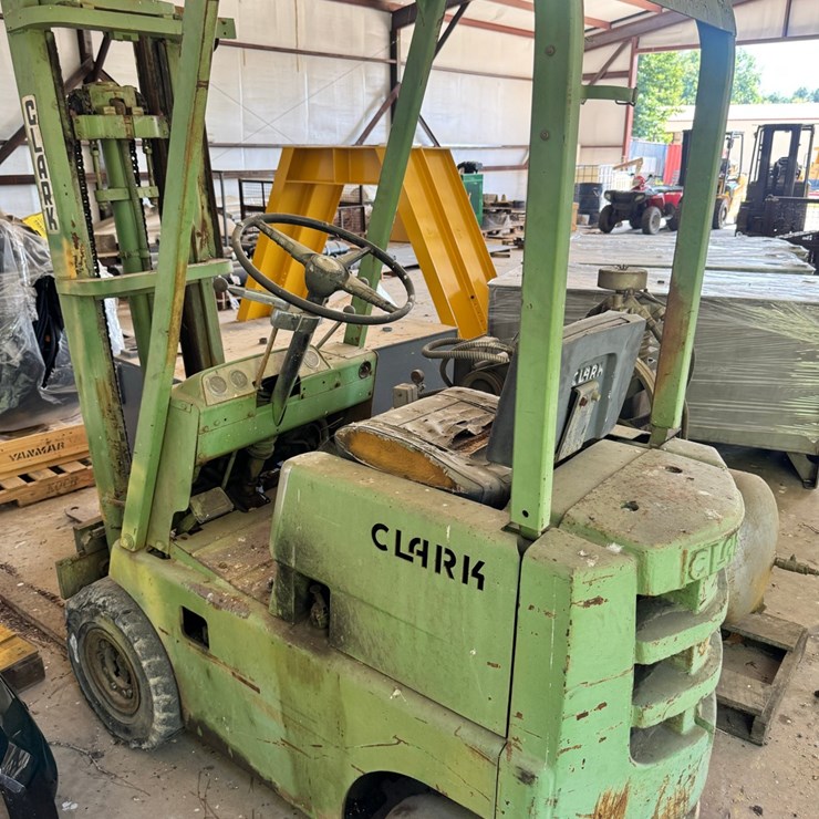 Clark Fork Lift