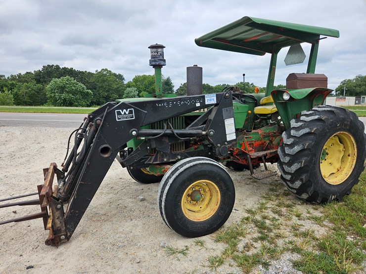 john-deere-2240-image-3