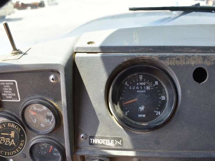 1996-mack-rd688s-image-76