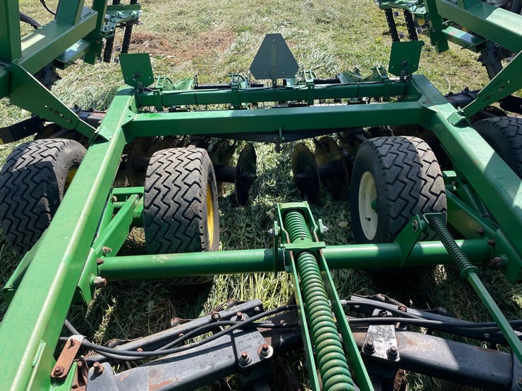 john-deere-637-image-60