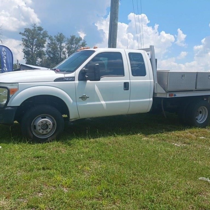 2015 FORD F350