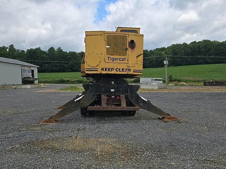 2004-tigercat-240b-image-5