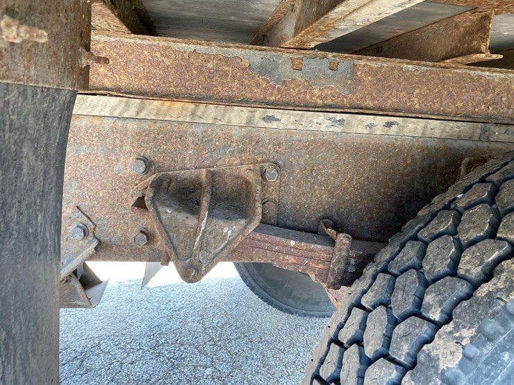 2006-international-durastar-4300-image-16