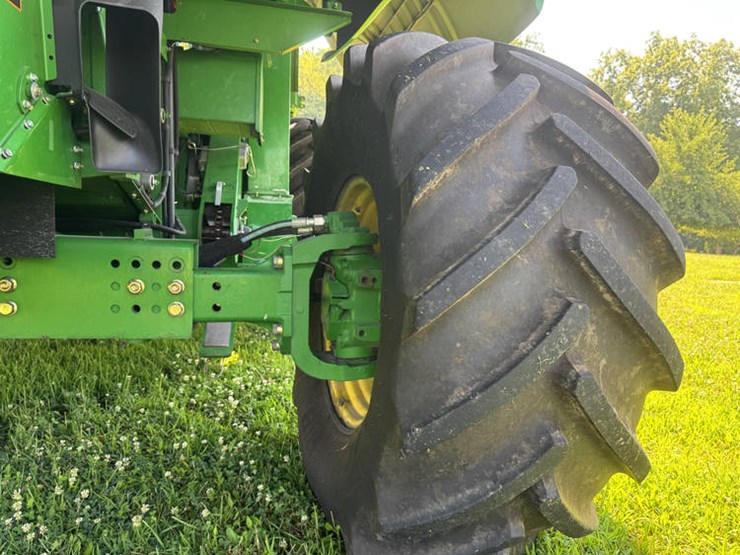 2010-john-deere-2010-image-36