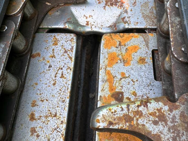 2014-john-deere-608c-image-15