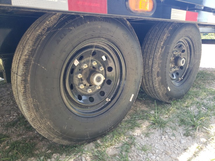 removed-item:-2025-pj-deckover-24‘-tilt-trailer-image-7