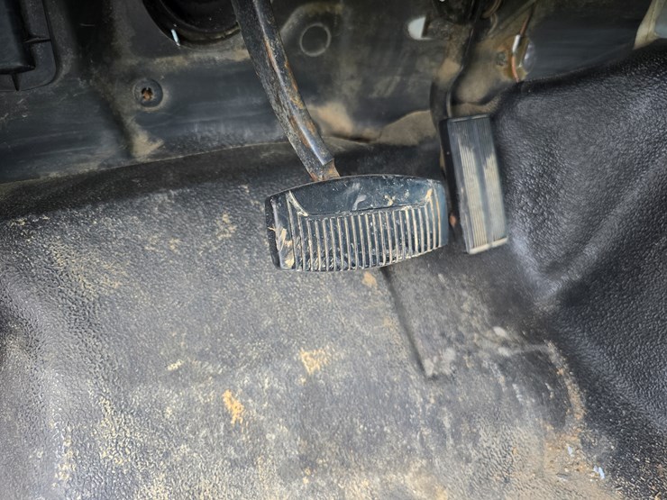 2004-ford-f650-image-88