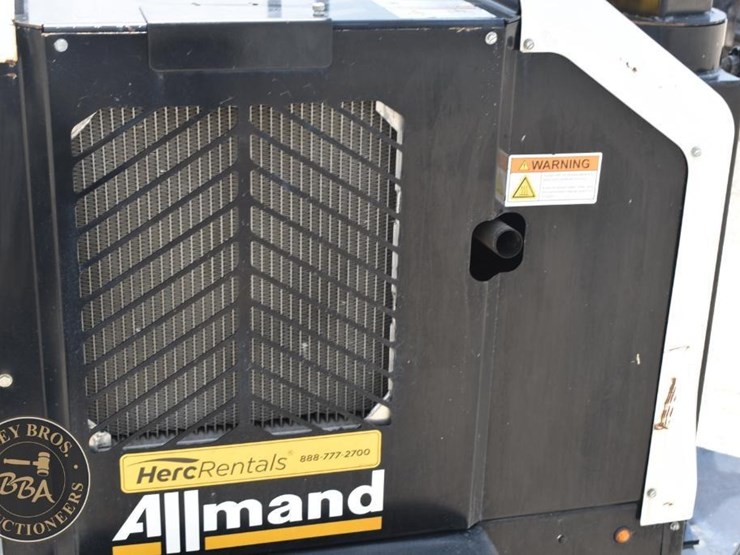 2019-allmand-bros-night-lite-v-series-image-26