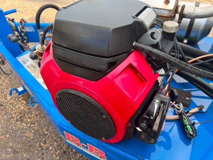 2021-honda-gx390-image-13