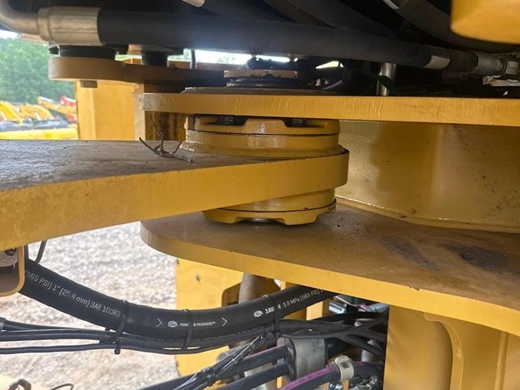 2021-caterpillar-980m-image-27