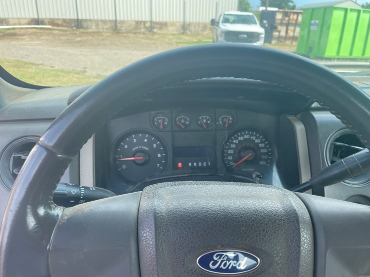 2010-ford-f150-image-24