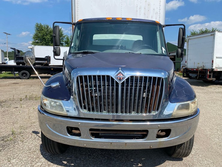 2006-international-durastar-4300-image-7