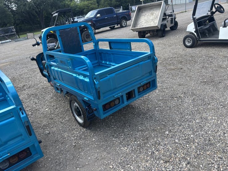 #7-•-electric-tricycle-w/-dump-bed---model:-iret13-image-4